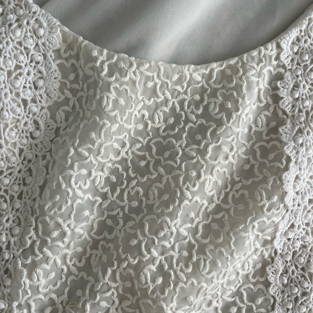 LOFT | Cream Sleeveless Blouse
